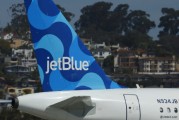 捷藍航空將削減更多航班 2025年 “不太可能” 實現收支平衡