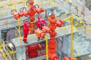日賺近10億元！“三桶油”去年狂攬3500多億元靠什么