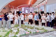 媒體看越秀丨不擔(dān)心“踩空”！購(gòu)房“窗口期”，他們出手更果斷