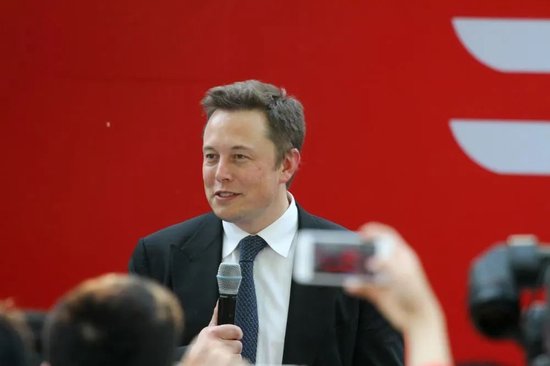 剛剛！馬斯克，重磅發(fā)布！“Grok 3，將成為AI領(lǐng)域真正的顛覆者”
