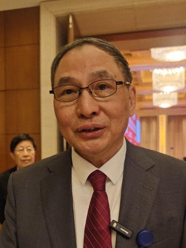 鄭永年：隨著中國轉向技術原創，美國打壓限制其實為時已晚