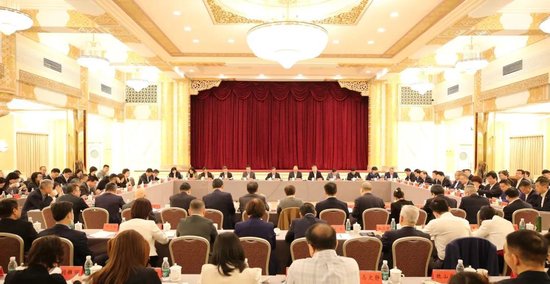 中基協：基金行業始終堅持理性投資、價值投資、長期投資，充分認可A股投資價值