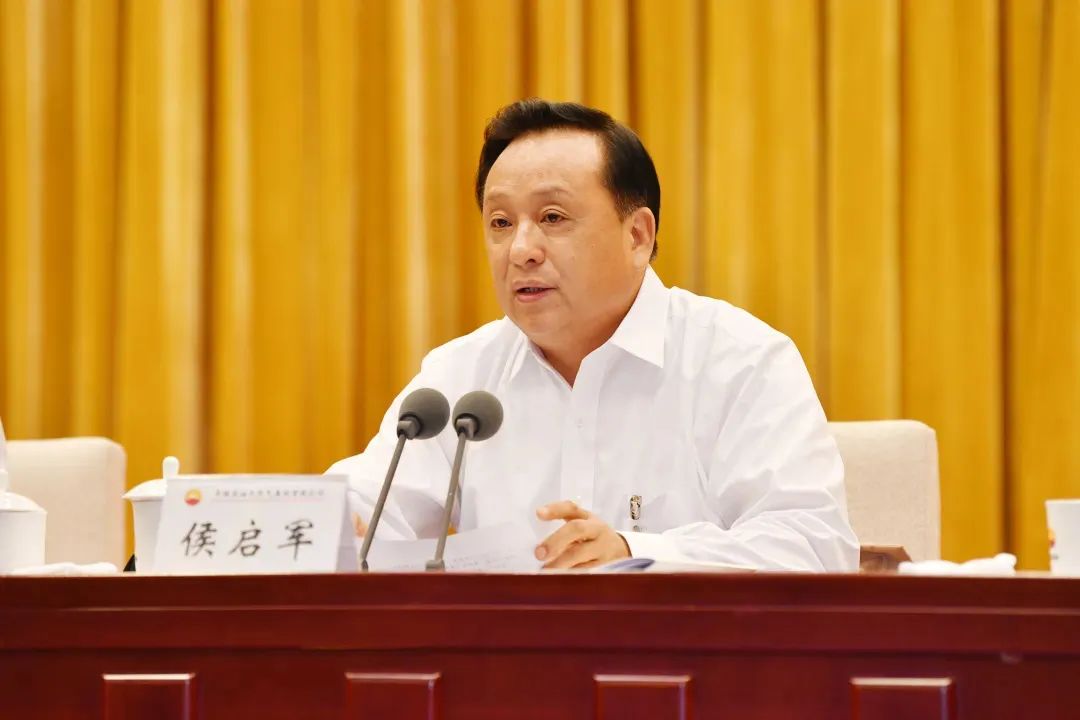侯啟軍履新中國石化董事長：行業“內卷”如何破局